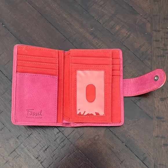Fossil Floral Wallet with Plum Trim - Picture 3 of 4